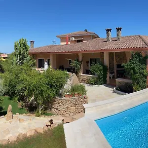Casa Mariluka Bed & Breakfast